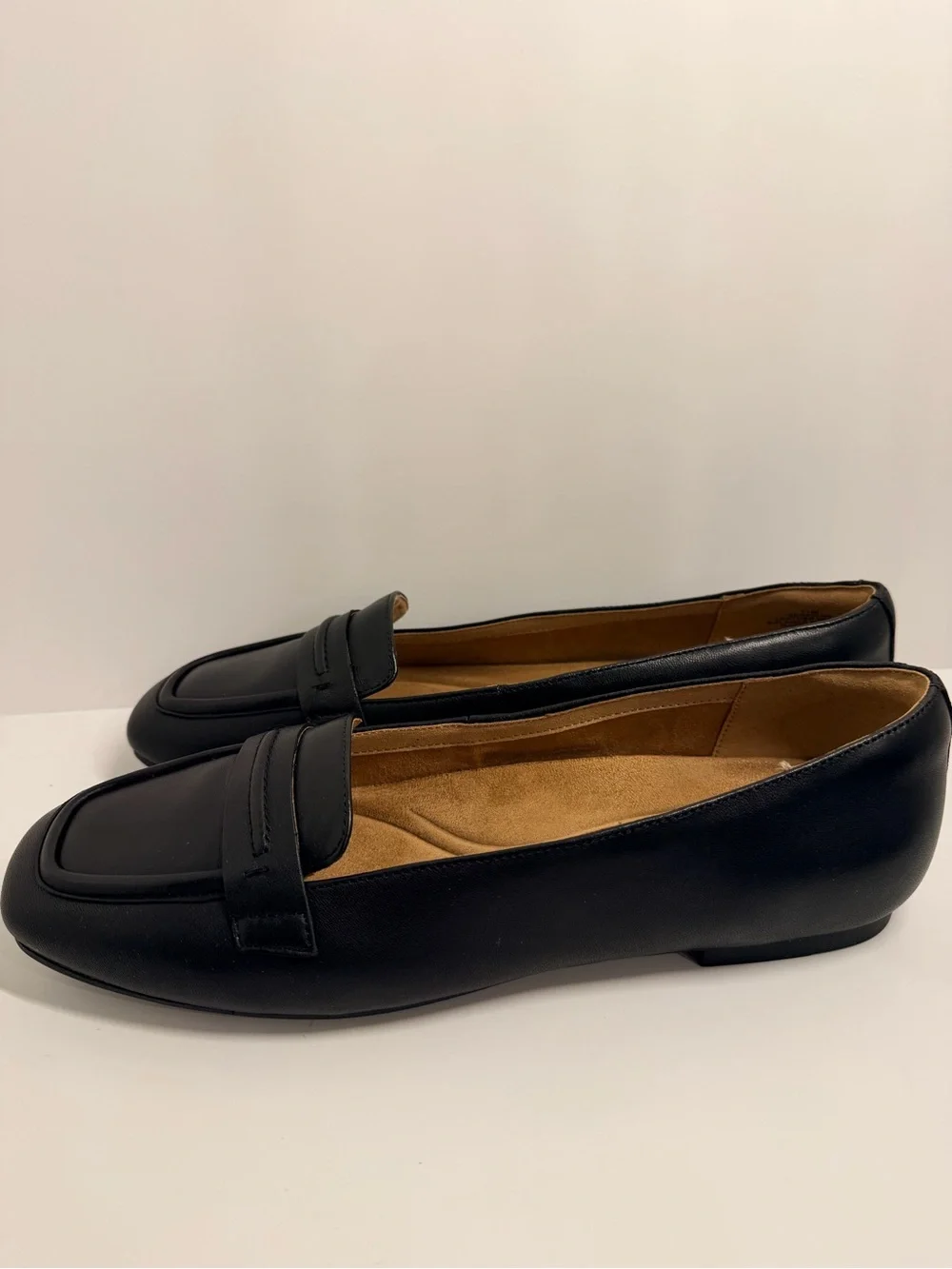 Easy Spirit Nadira Black Leather Loafers Women’s 11M NIB